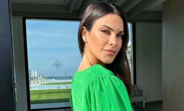 Carla Barber ya no se esconde y posa con su nuevo amor
