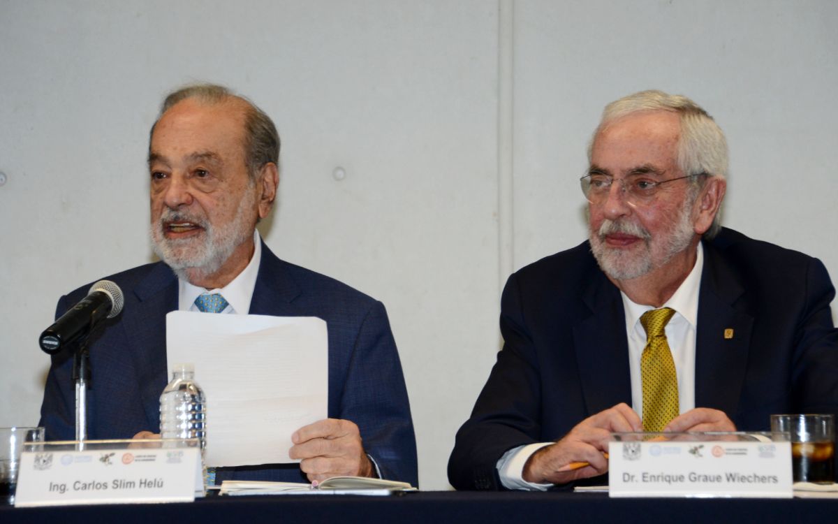 Carlos Slim: ‘Inteligencia artificial está acelerando el cambio civilizatorio’