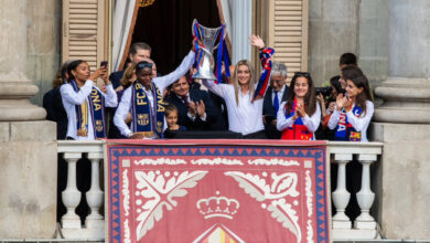 Celebran a las campeonas europeas en la plaza Sant Jaume de Barcelona | Video