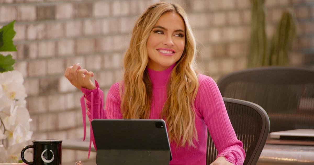 Chrishell Stause tiene una súplica para los fanáticos de ‘Vender Sunset’