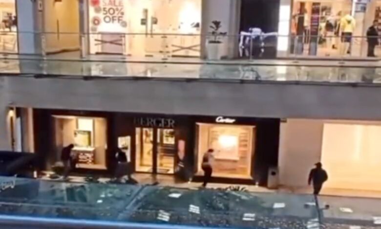 Comando con mazos asalta joyería en plaza Antara Polanco | Video