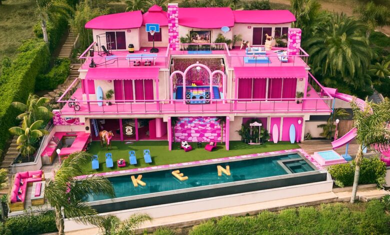 Cómo reservar tu estadía gratuita en la casa de Barbie en Malibú con Airbnb