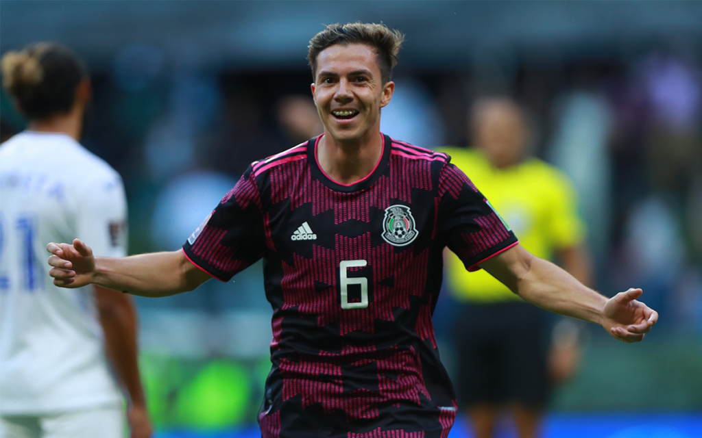 Copa Oro 2023: Córdova es baja y Lozano opta por Lainez