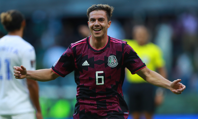Copa Oro 2023: Córdova es baja y Lozano opta por Lainez