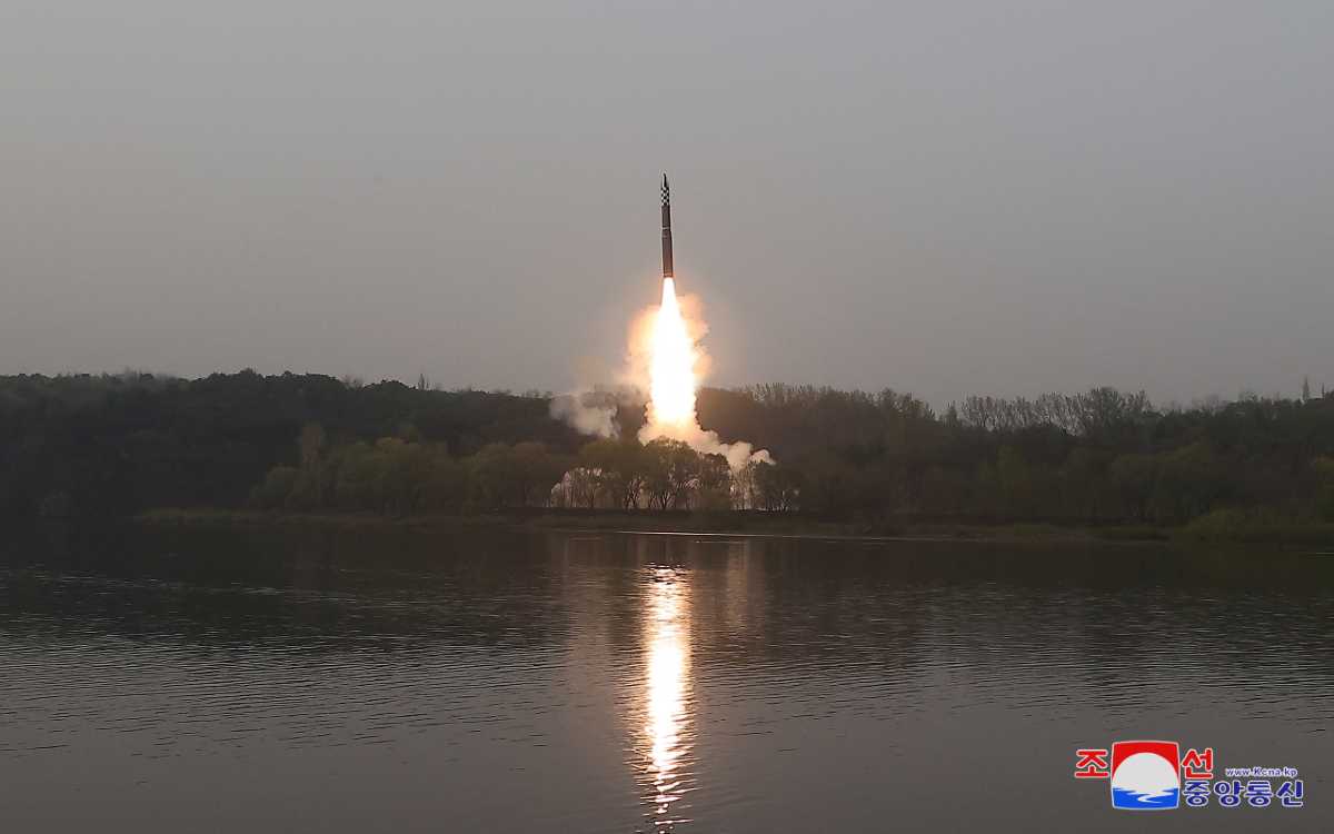 Corea del Norte lanzará su primer satélite espía militar en junio