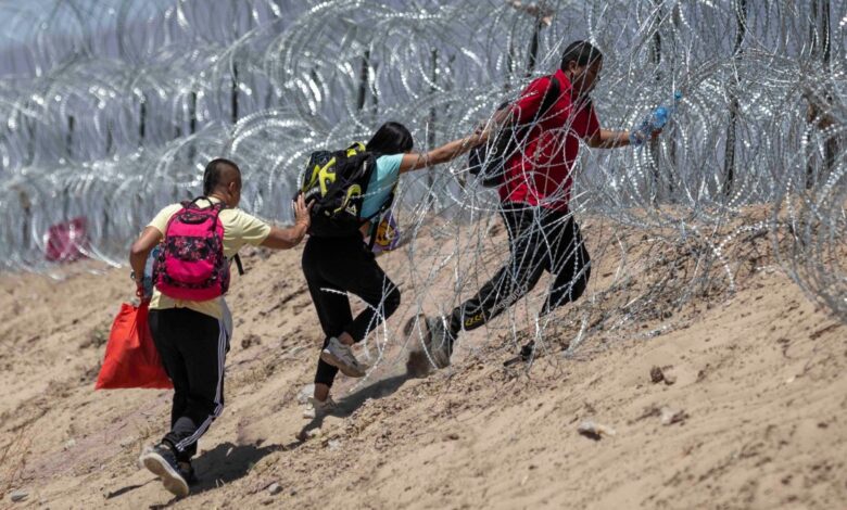 Corte Suprema dicta contra alentar la inmigración ilegal