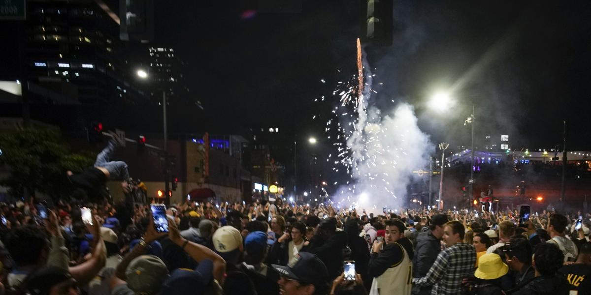 Denver salió a la calle a celebrar el anillo con Aaron Gordon de protagonista