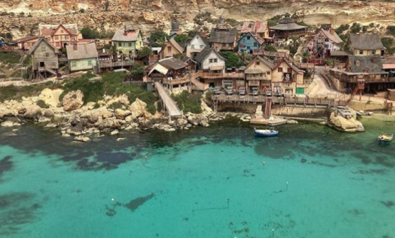 Descubre Popeye's Village, el pueblo más bonito del mundo