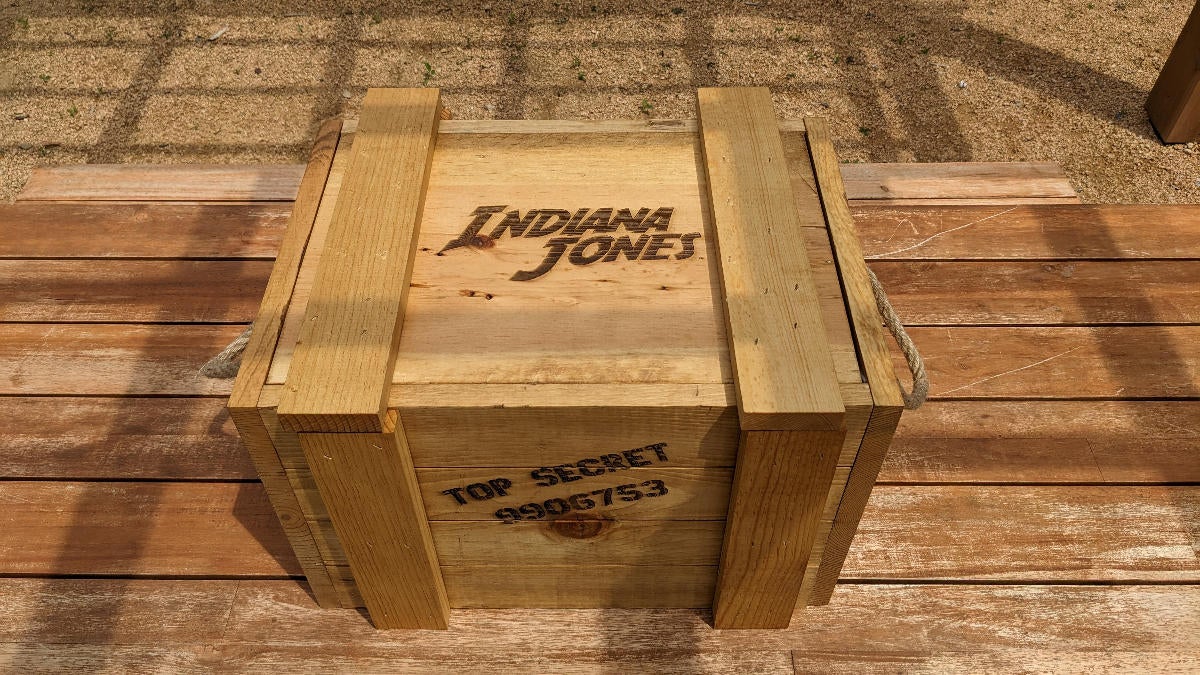 indiana-jones-caja.jpg indiana-jones-caja.jpg