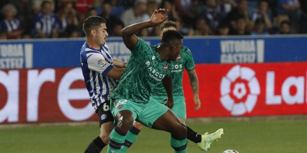 Dónde ver por TV el Levante - Alavés del playoff de La Liga Smartbank y horario del partido de fútbol