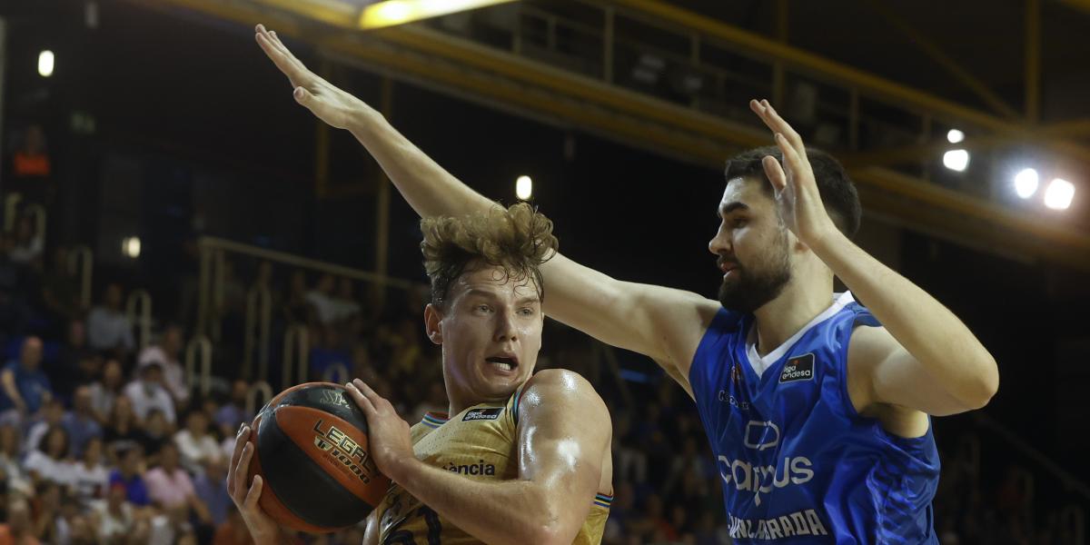 El Lenovo Tenerife ficha al pívot serbio Dusan Ristic