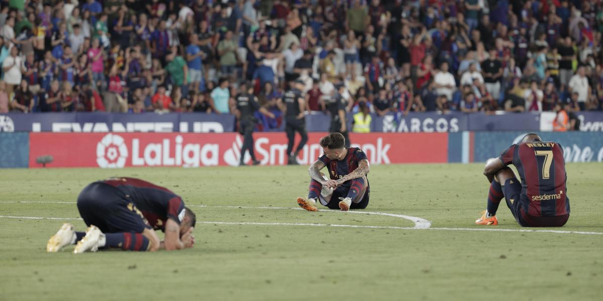 El Levante vuelve a la casilla de salida: "Nos levantaremos"