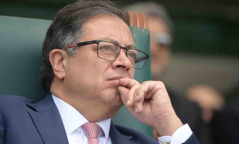 Escándalo en Colombia: despidos en el gobierno de Petro por supuestas intervenciones telefónicas ilegales