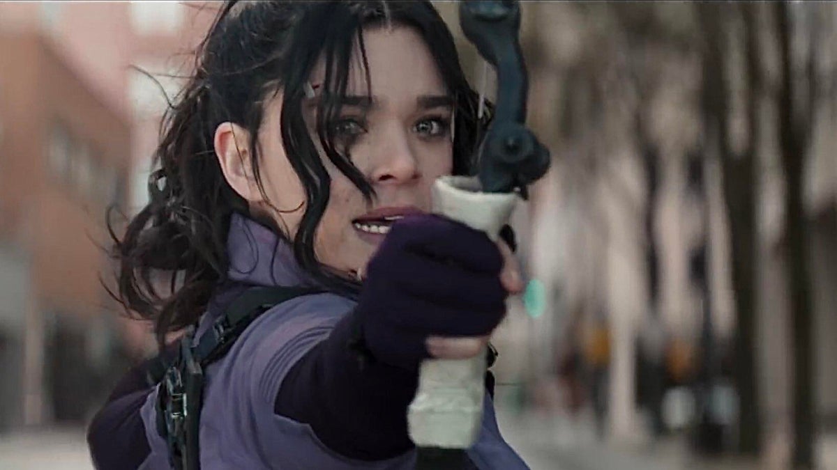 Hailee Steinfeld de Hawkeye dice que filmar fue como un “pequeño planeta” dentro del MCU masivo