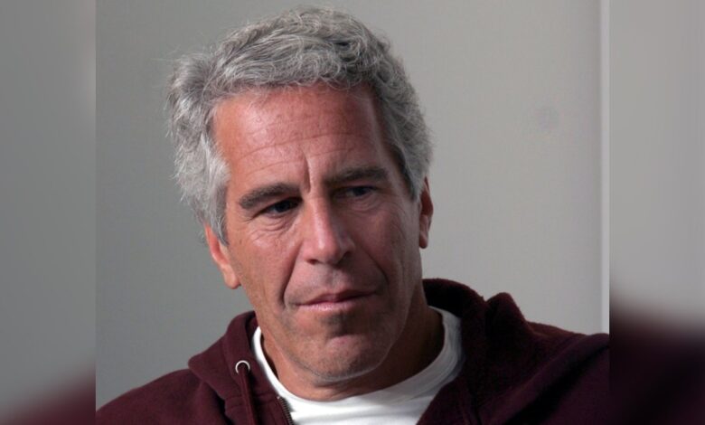 Informe revela detalles de suicidio de Jeffrey Epstein en NY