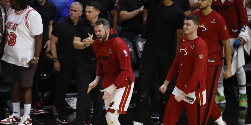Kevin Love celebra su primera paternidad durante las Finales