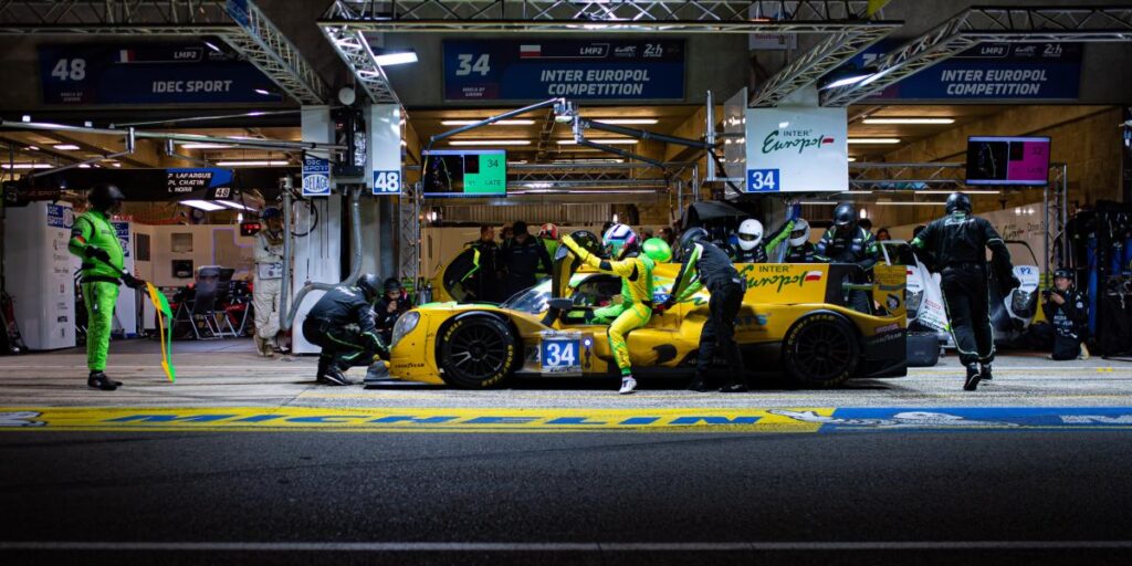 La FIA confisca alguna pieza del coche de Albert Costa, ganador de Le Mans