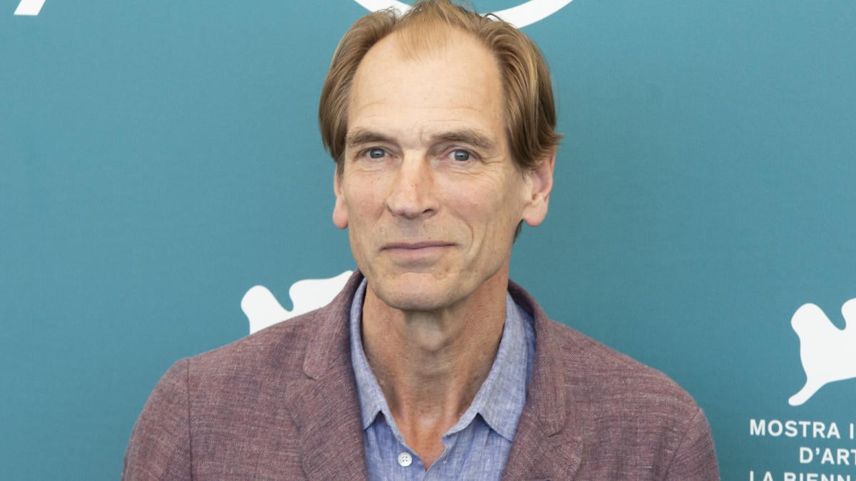 La búsqueda del actor desaparecido de Gotham Julian Sands continúa cinco meses después de la desaparición