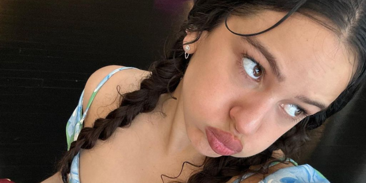 La foto de Rosalía que puede acarrearle una multa: el curioso motivo