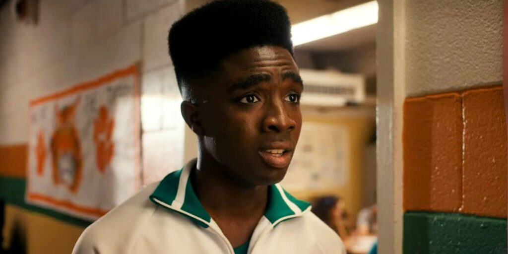 Lucas talking to Dustin and Mike in Stranger Things Season 4