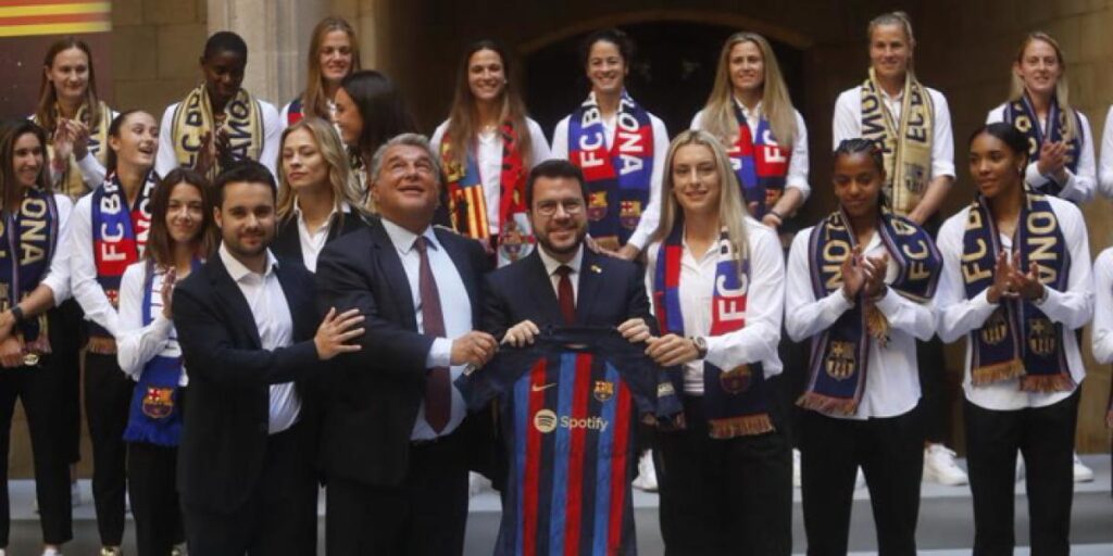 Laporta: "Esta Champions es gracias a vosotros"