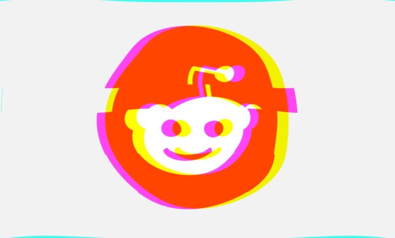 Las comunidades de Reddit adoptan formas alternativas de protesta mientras la compañía amenaza con tomar medidas contra los moderadores