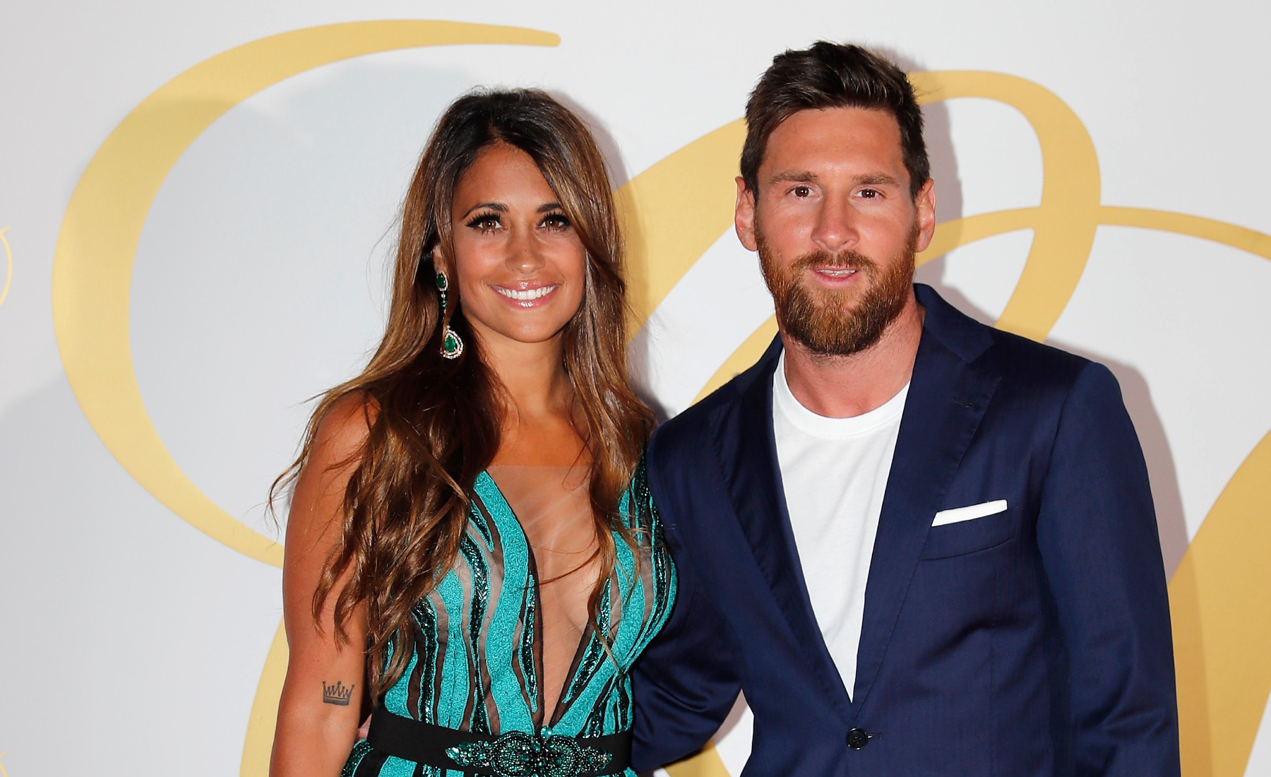Leo Messi y su mujer Antonella Roccuzzo en Ibiza/ Gtres