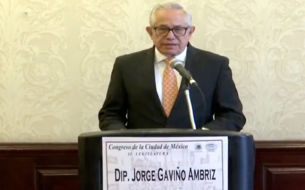 Líder del PRD en Congreso de la CDMX se suma a proyecto de Sheinbaum