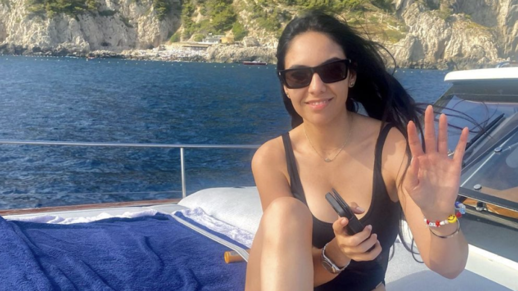 Lo que se sabe de Noor Alfallah, la novia embarazada de Al Pacino