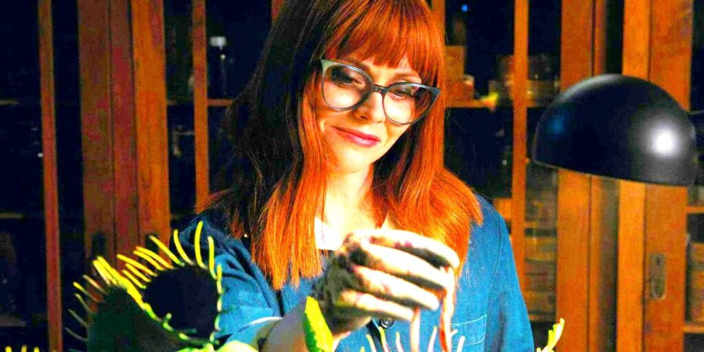 Christina Ricci working with poison ivy in Wednesday Season 1