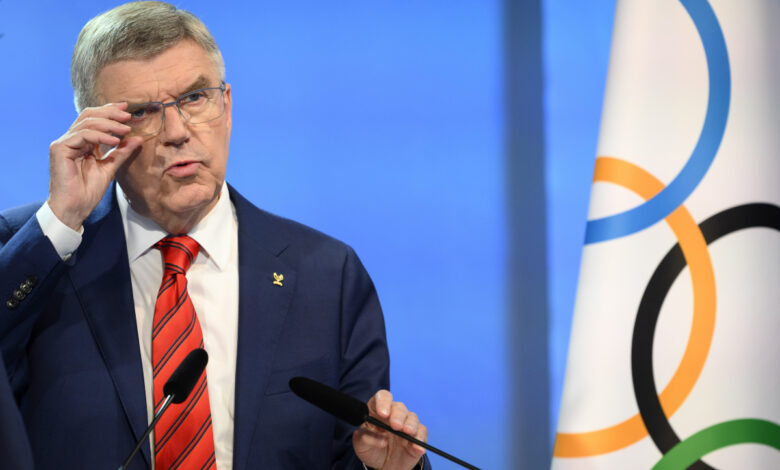 "Los deportistas ucranianos están siendo discriminados por su propio gobierno", Bach