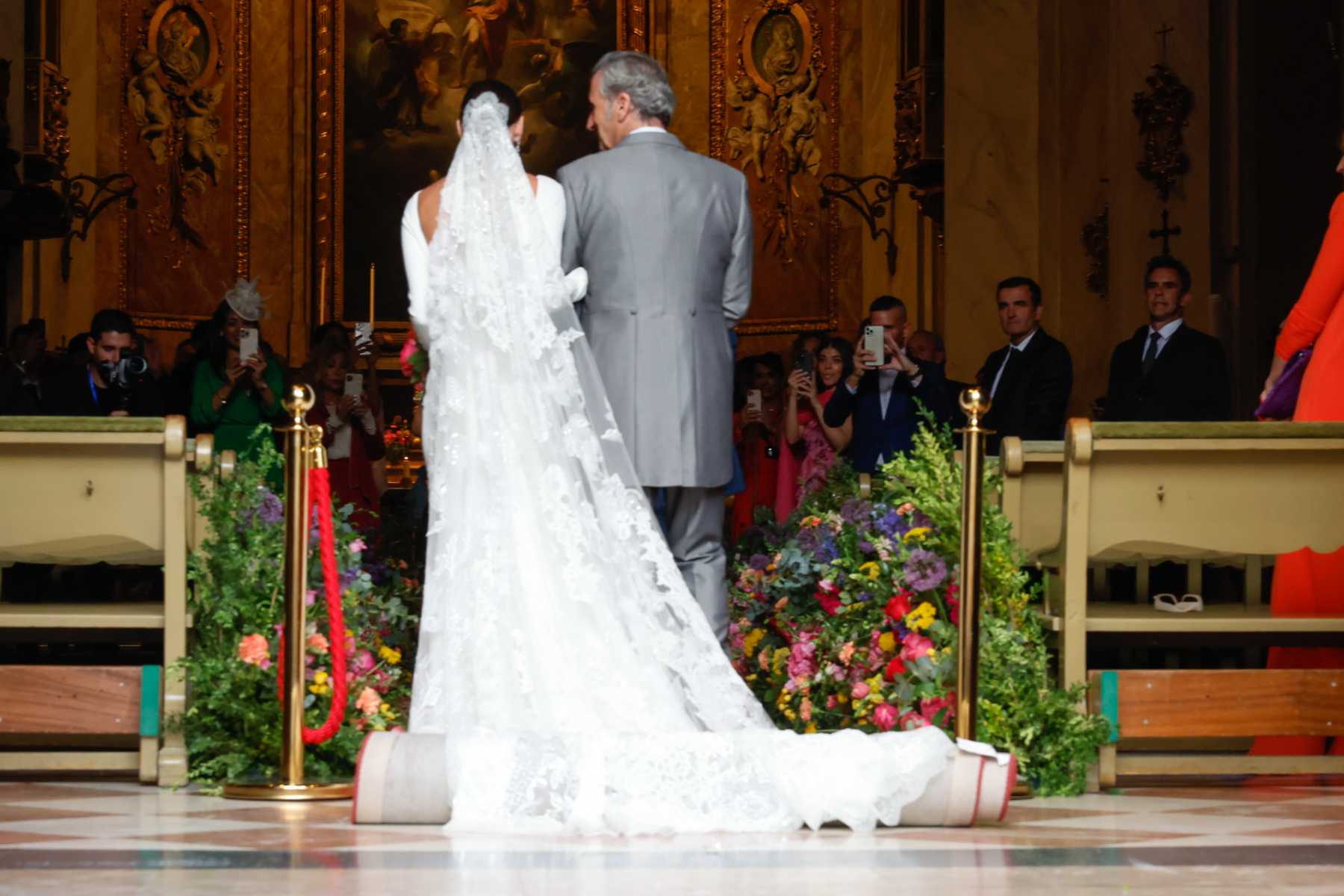 Marta López Álamo en el día de su boda / Gtres