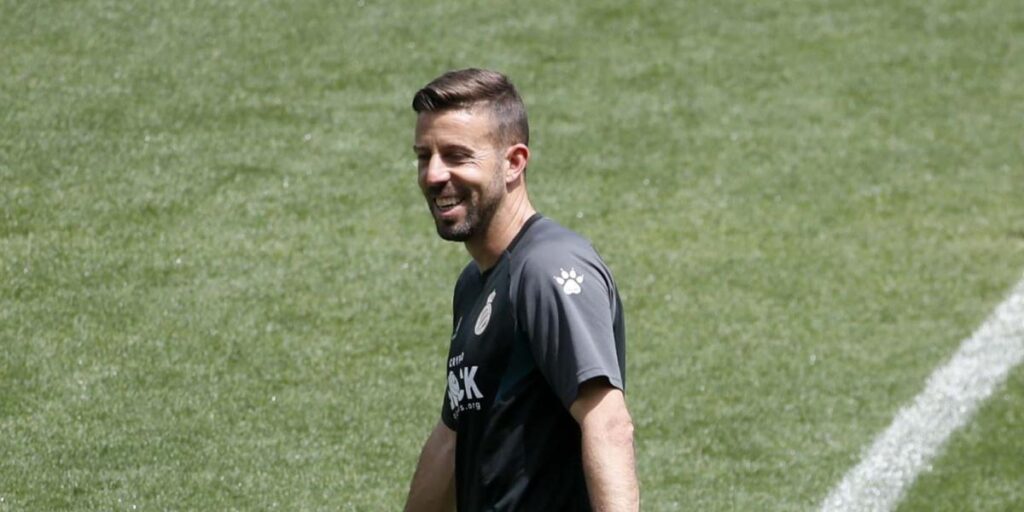 Luis García: "Nos hubiera gustado muchísimo empezar en nuestra casa"