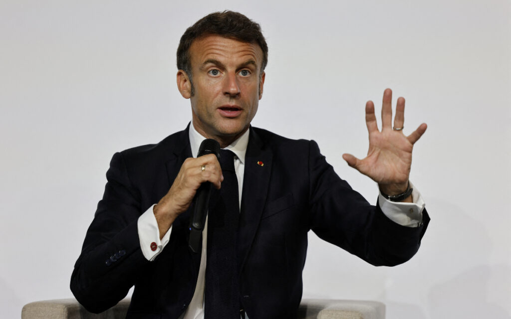 Macron: Pide 'calma' tras protestas por joven muerto por policías