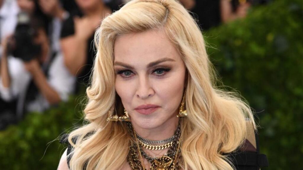 Madonna, ingresada en la UCI:"Necesitamos pausar todos sus compromisos"