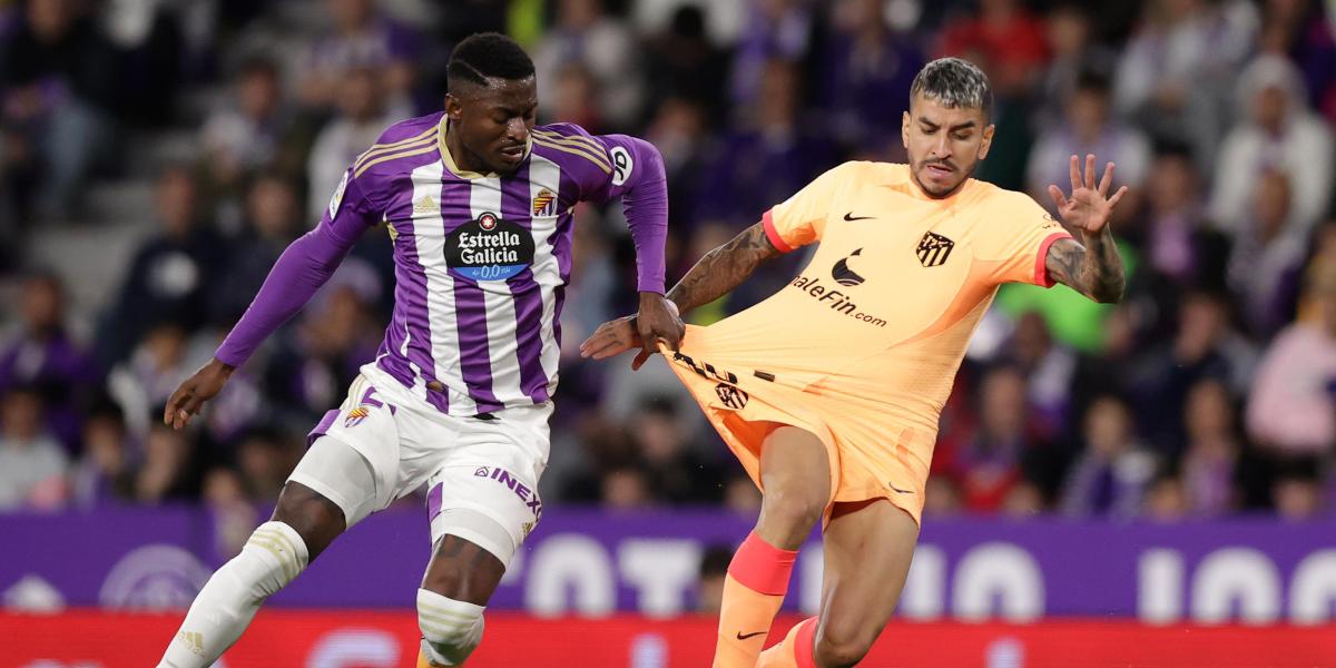 Martin Hongla, en la órbita del Cádiz para reforzar el mediocentro