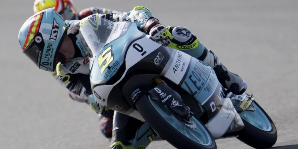 Masiá gana en Assen y le recorta 25 puntos al líder Holgado, último