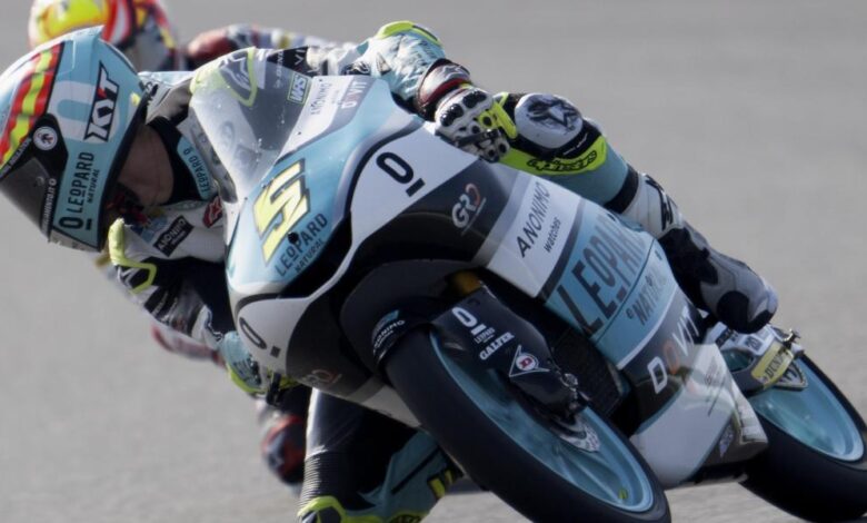 Masiá gana en Assen y le recorta 25 puntos al líder Holgado, último