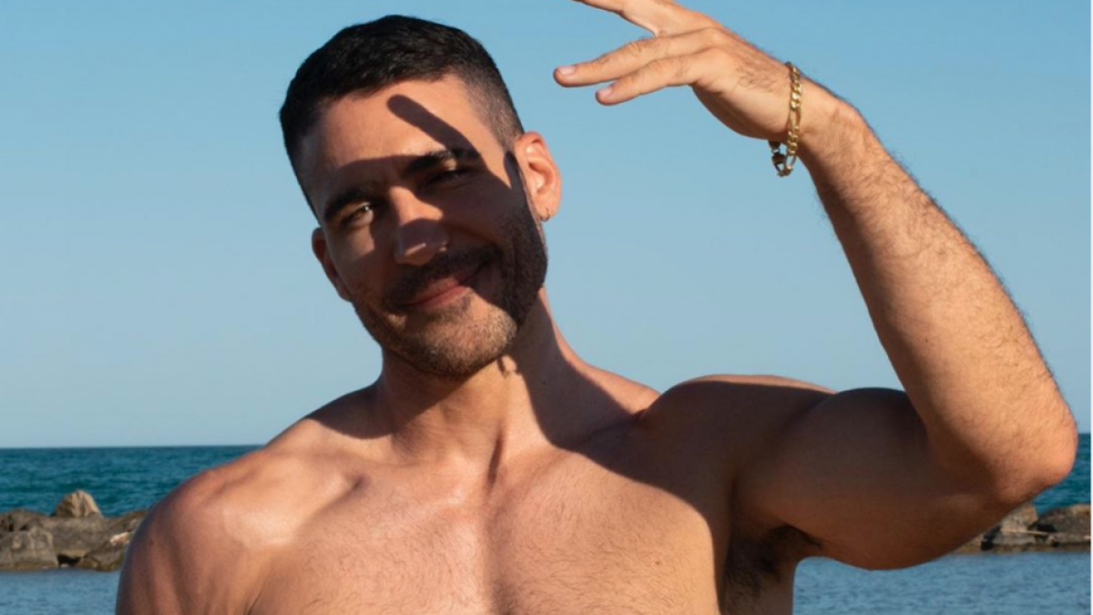 Miguel Ángel Silvestre publica una foto en ropa interior y todos se fijan en lo mismo