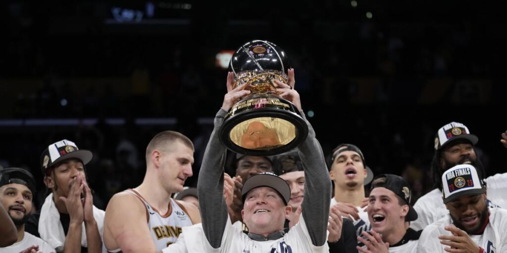 Mike Malone habla claro: "Es el reto más grande de nuestras vidas"