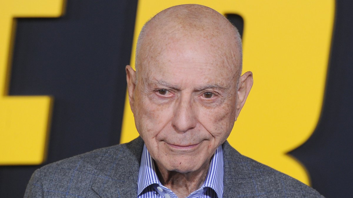 Muere Alan Arkin, reconocido actor que ganó el Oscar por “Little Miss Sunshine”
