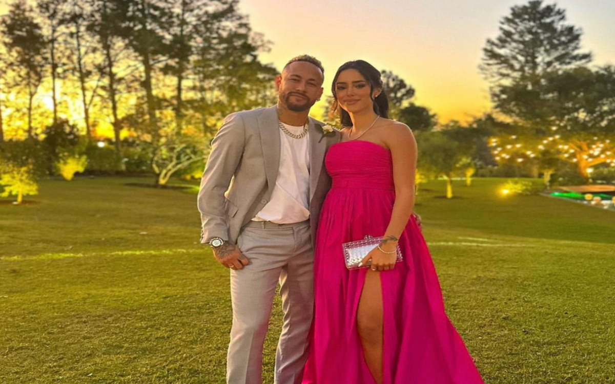 Neymar ofrece disculpas a su novia por escándalo sobre presunta infidelidad | Tuit