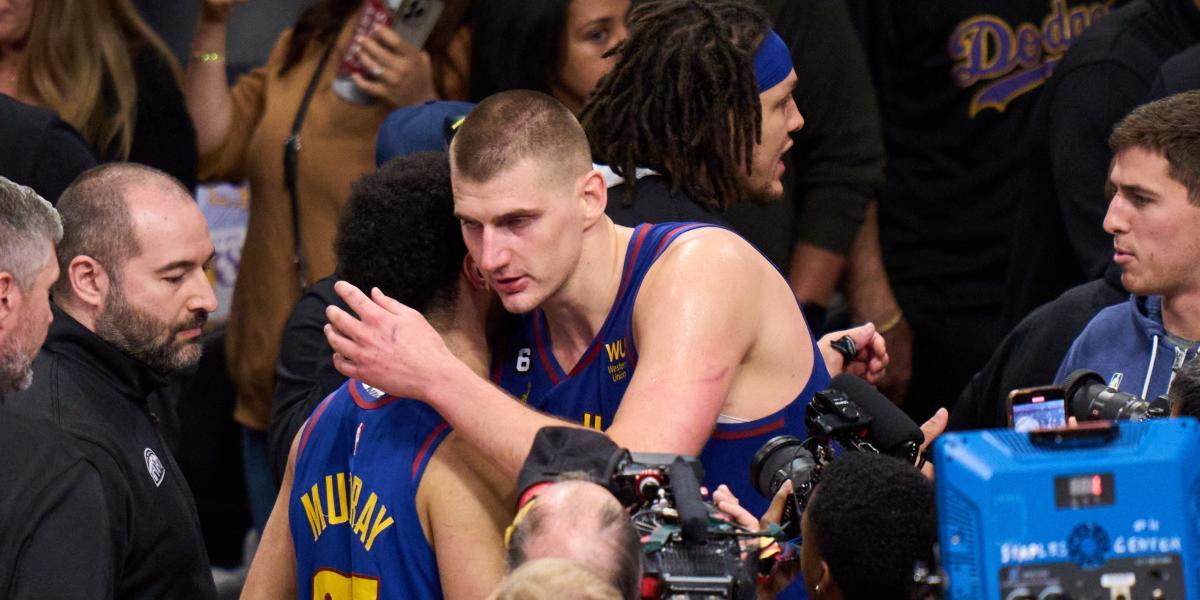 Nikola Jokic y Jamal Murray, lo nunca visto en la NBA: doble triple-doble de 30 puntos