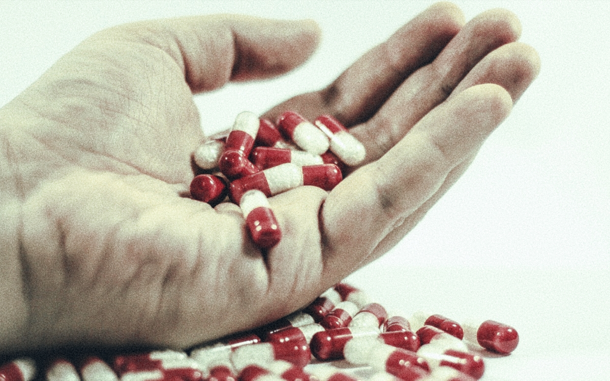 Periodista afgano se suicida tras ser negada su solicitud de asilo en EU