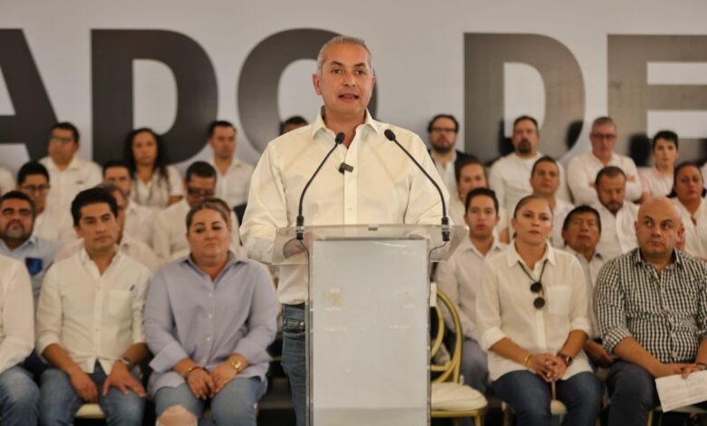 Renuncian al PRI 15 alcaldes, 70 síndicos y regidores de Hidalgo