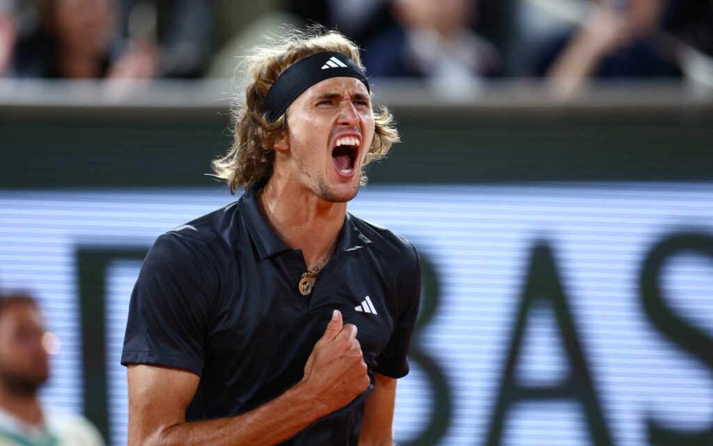 Roland Garros: Alexander Zverev sobrevive a Tiafoe