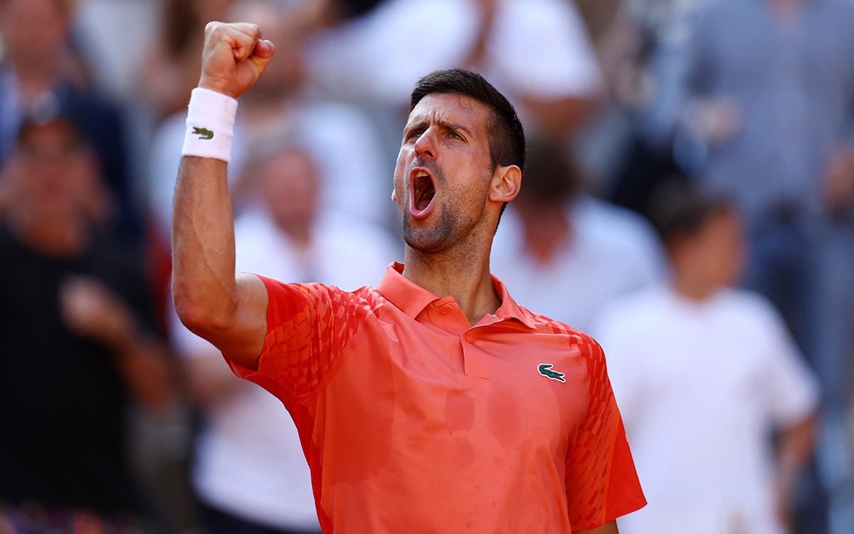 Roland Garros: Djokovic llega a 90 triunfos en París y espera a Alcaraz o Tsitsipas