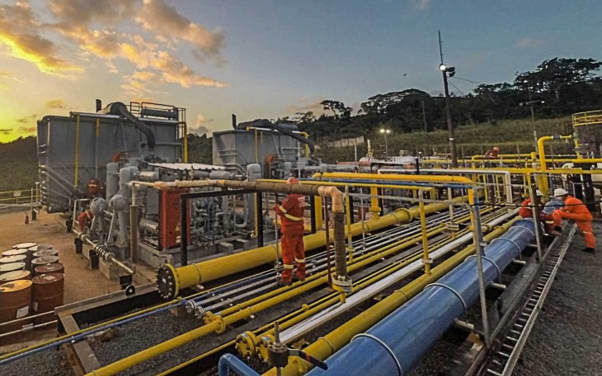 Sentencian a empresa a pagar 2 mil millones a exempleado