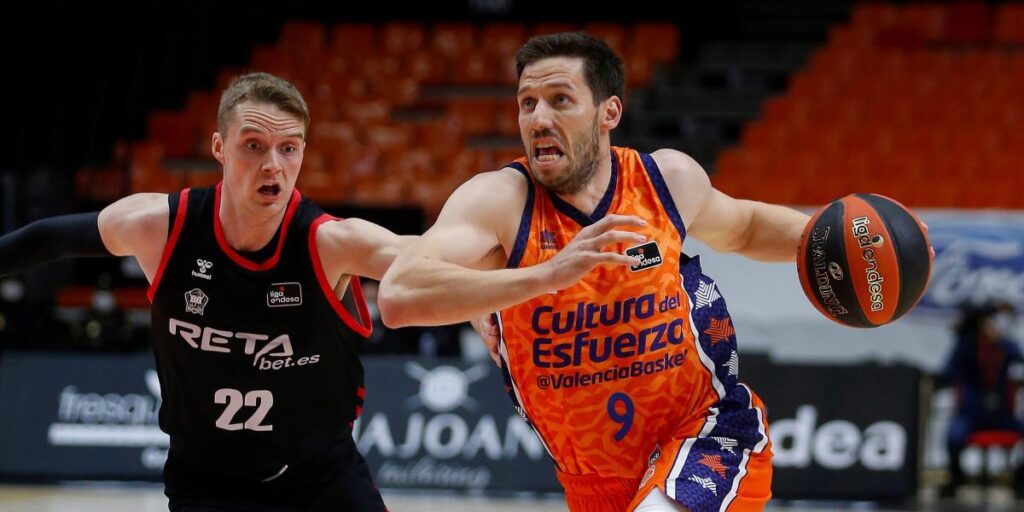 Van Rossom anuncia su marcha del Valencia