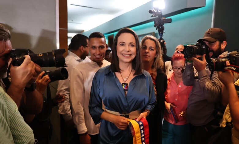 Venezuela: Inhabilitan 15 años a candidata opositora